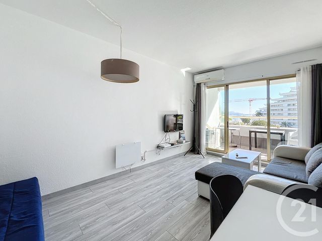 Appartement F2 à louer - 2 pièces - 35.0 m2 - VILLENEUVE LOUBET - 06 - PROVENCE-ALPES-COTE-D-AZUR - Century 21 Marina Baie Des Anges